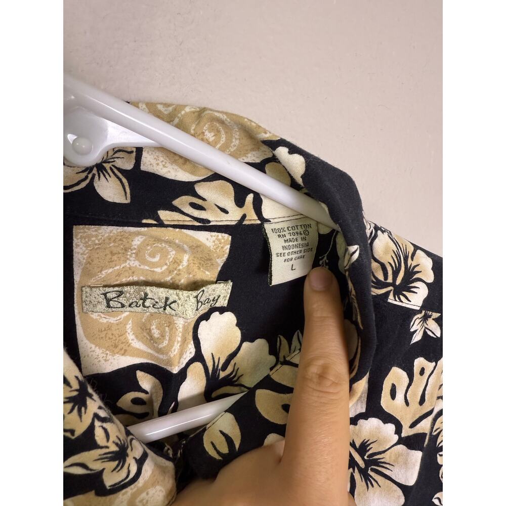 Batik Bay Mens L Hawaiian Short Sleeve Button Up Shirt Black / Tan Hibiscus Sun - Picture 4 of 4